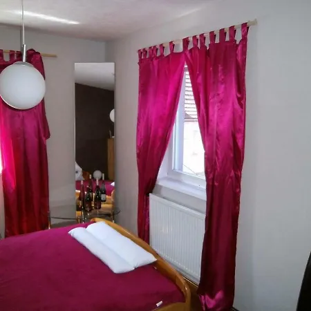 Ferienwohnung 2 Pers. 50qm - #92725 Apartman